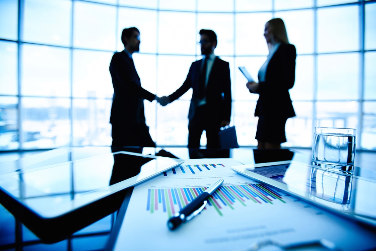 Securing Success with Commercial Lawyers Sydney for Multinational Deals