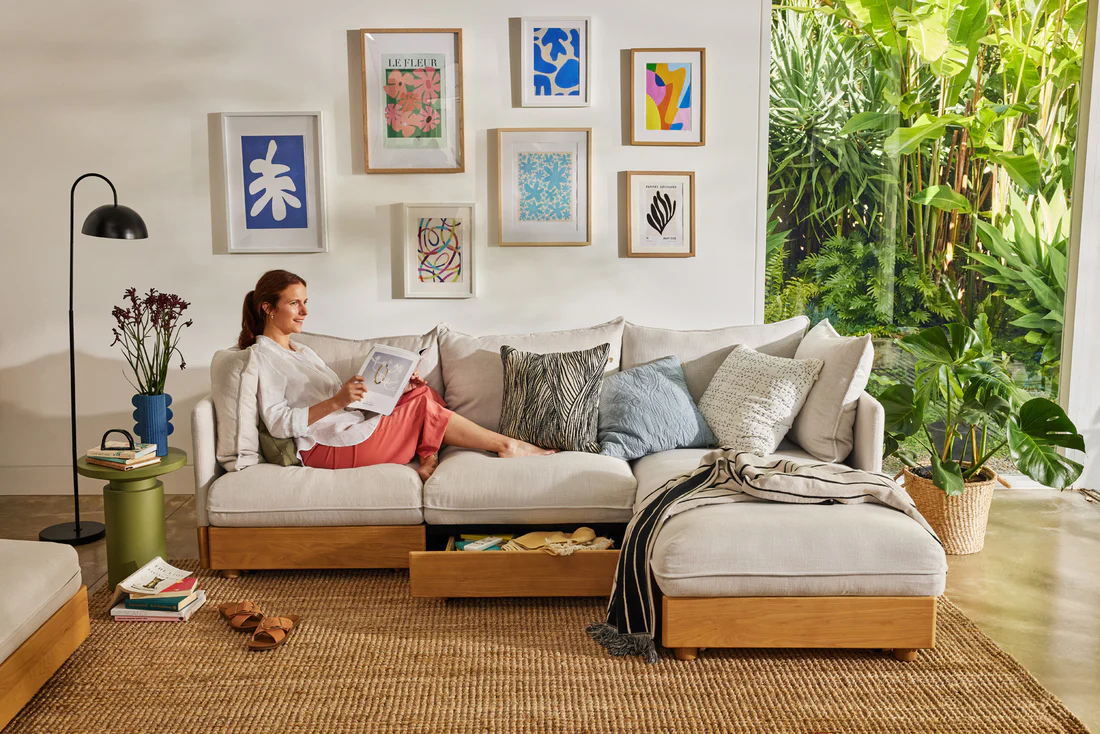 Elegant Comfort: Why Chaise Sofas Australia Are Perfect for Relaxation